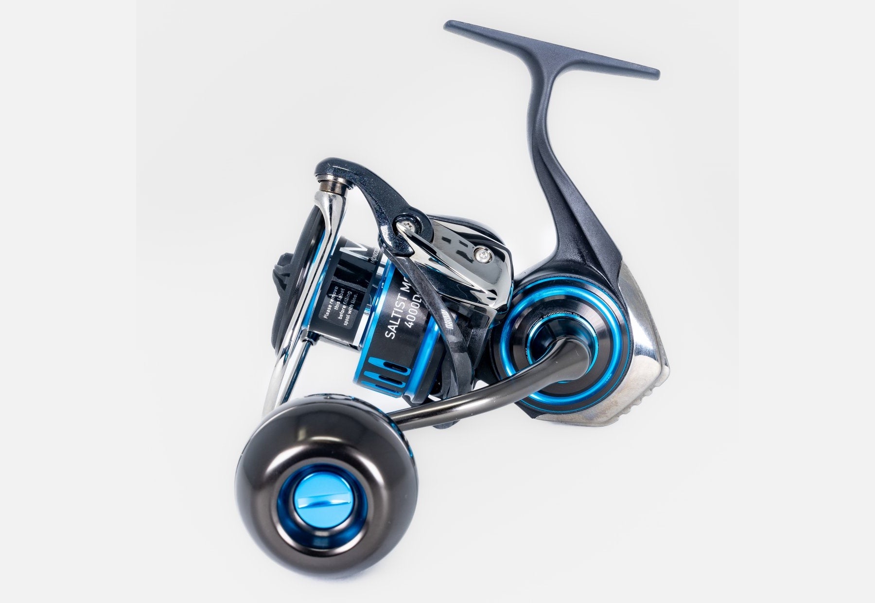 Daiwa SALTISTMQ4000D-XH Spinning Reel,