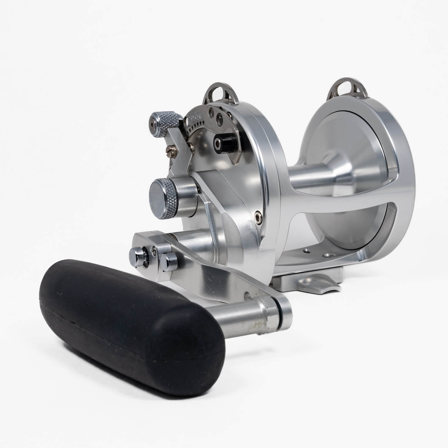 Avet HXW 5/2 Raptor Lever Drag Reel J&H Tackle - Main Image