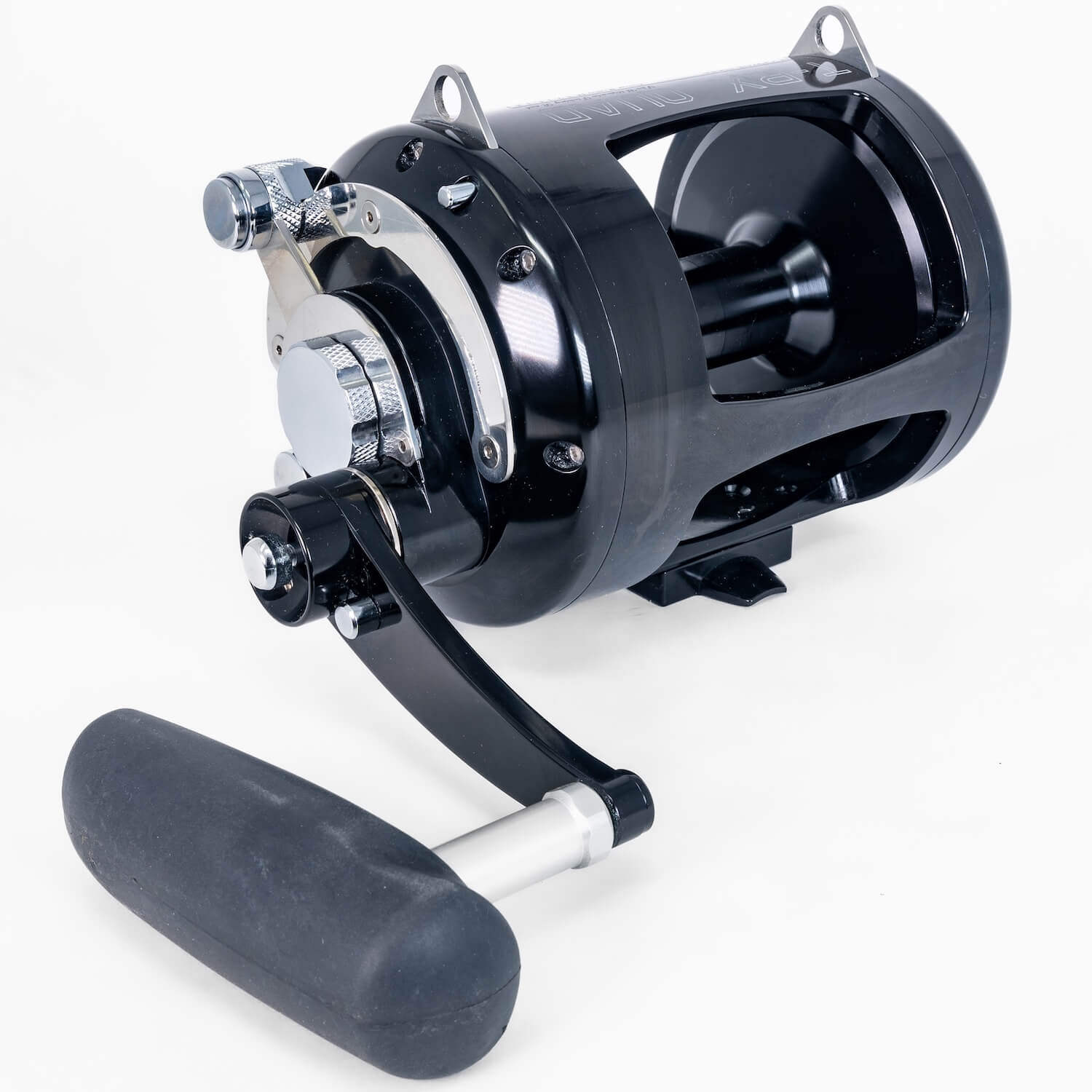 Avet T-RX 80W 2-Speed Lever Drag Big Game Reel Purple Avet T-RX 80W 2-Speed Lever Drag Big Game Reel Purple