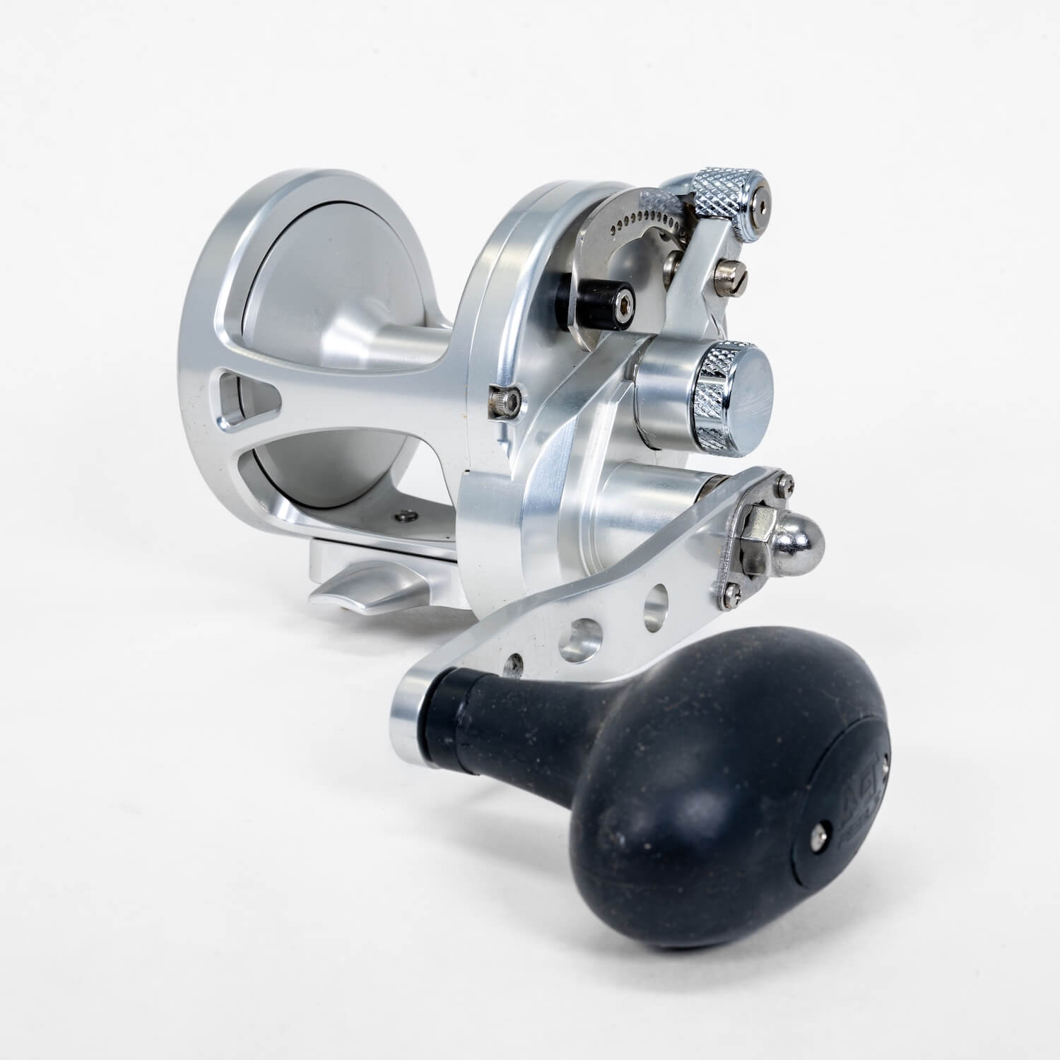 avet mxl 5.8 fishing reel Star Drag Avet Reliable Avedrag dry carbon fiber drags for superior stopping power Avet G2 MXL Lever Drag