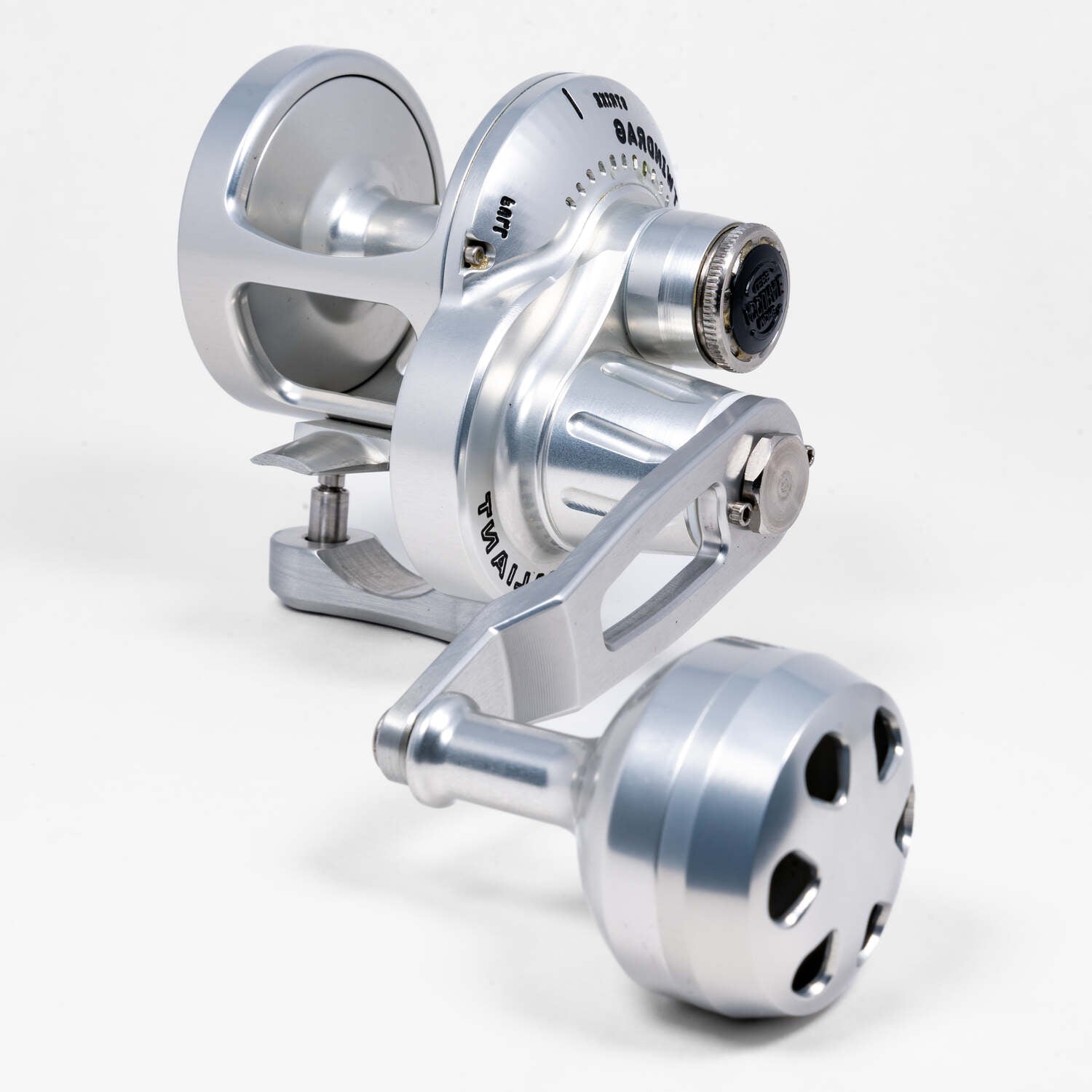 Boss-Valiant-Single-Speed-Lever-Drag-Reel-SLEFTY_Silver