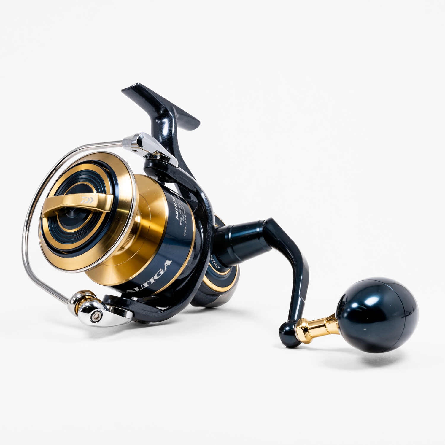 daiwa saltiga shimano stella Daiwa Saltiga Spinning Reel