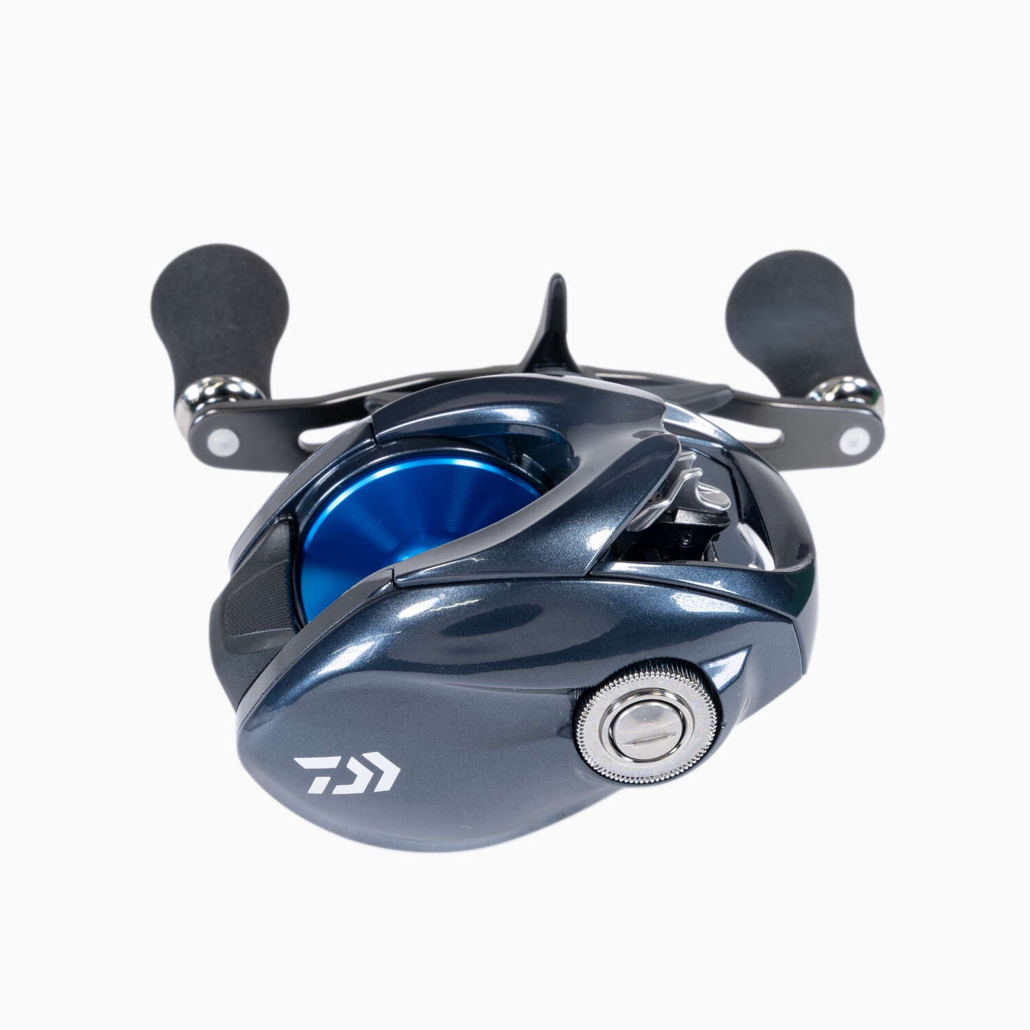 Daiwa 2025 Coastal TW 200 Baitcasting Reels Lefty Sideplate