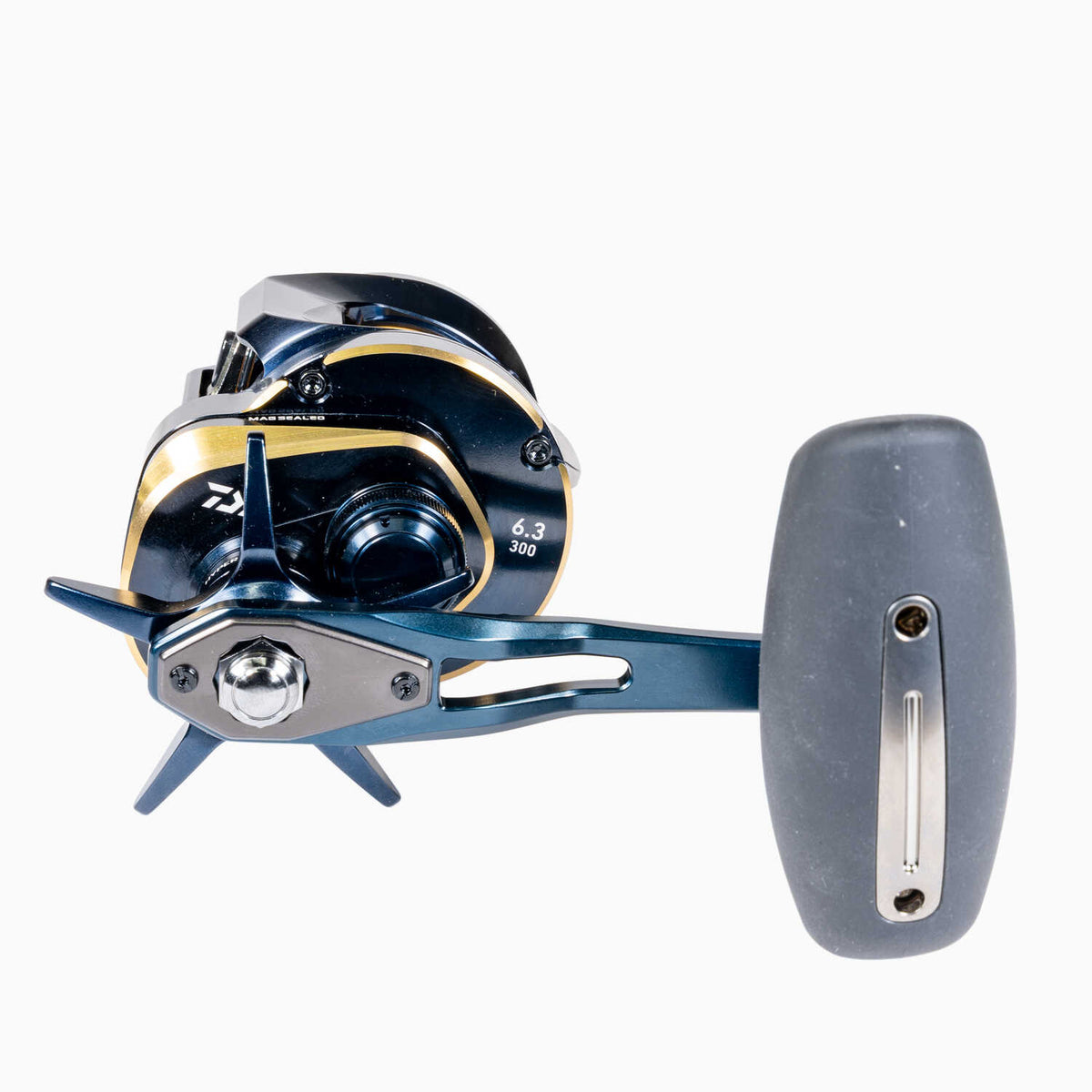 Daiwa Saltiga 300 Lefty Star Drag Reel Handle