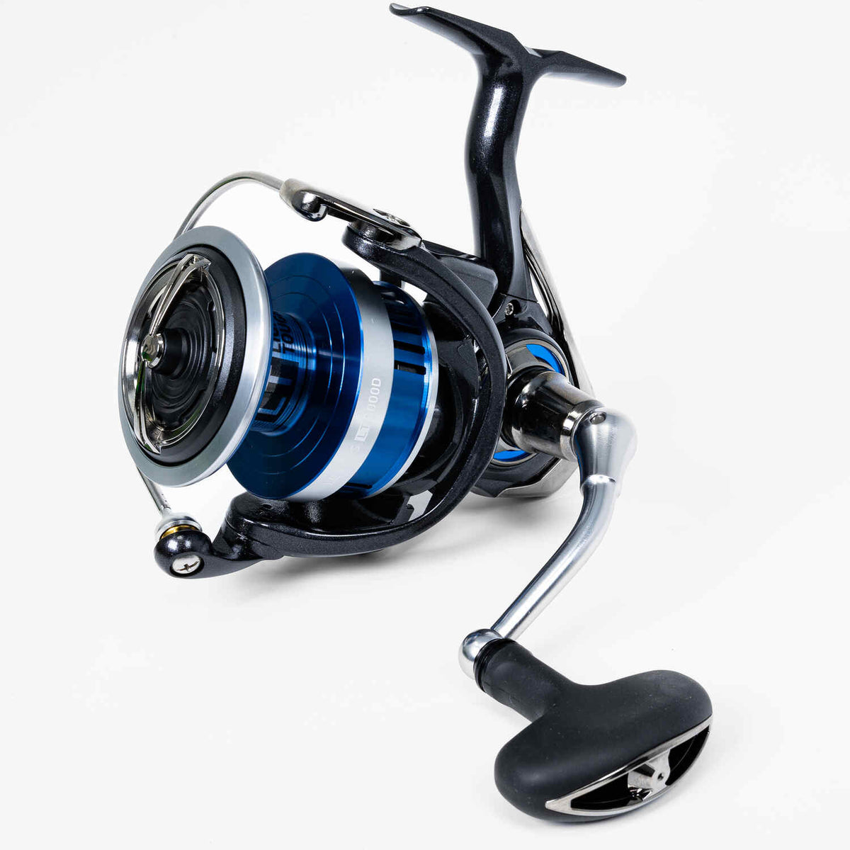 Daiwa 2021 Legalis LT 2500 Spinning Reels – J&H Tackle