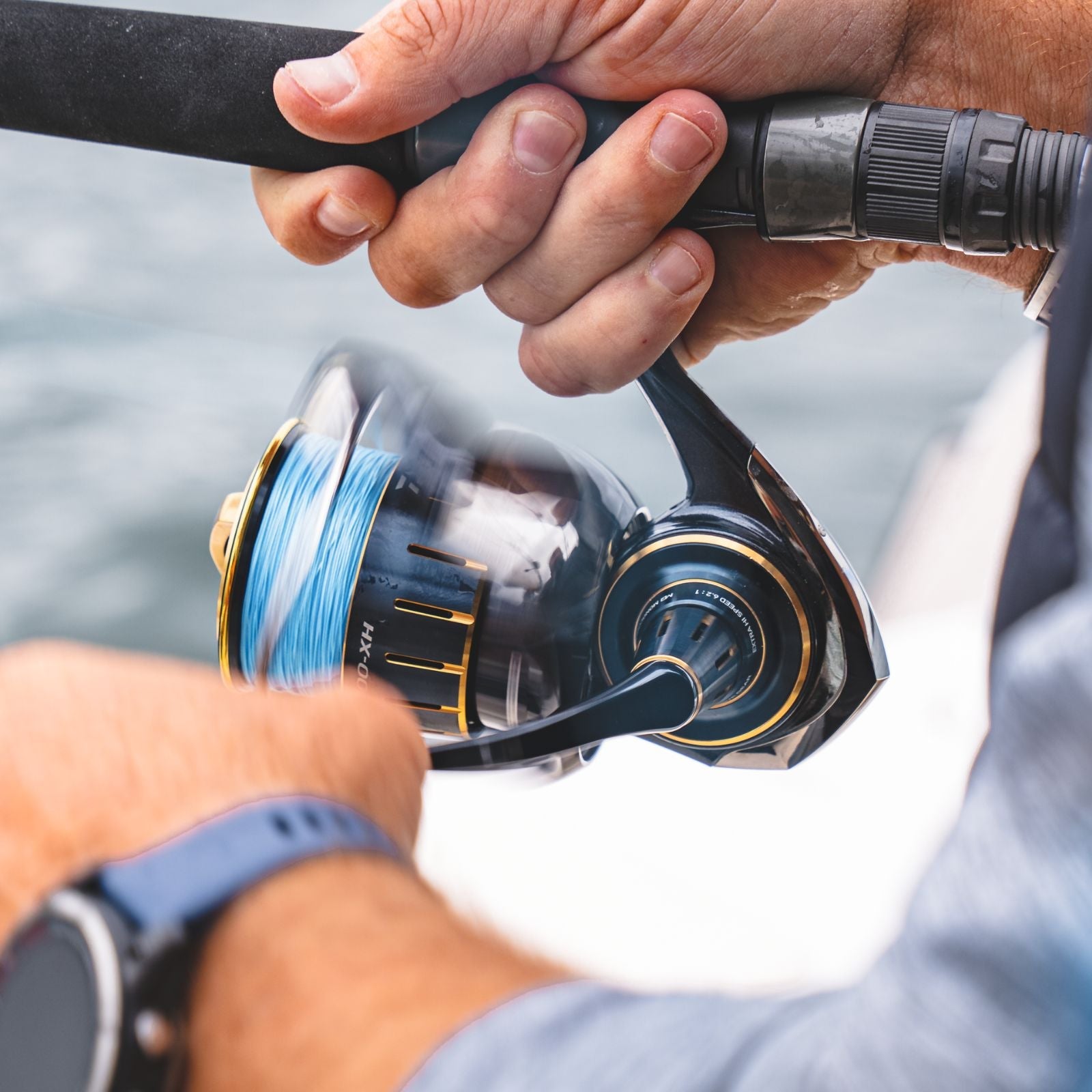Daiwa_Saltiga_23_Spinning_Second_Banner_1600_x_1600_24fceb7d-de4a-4966-803a-481f375d37c7