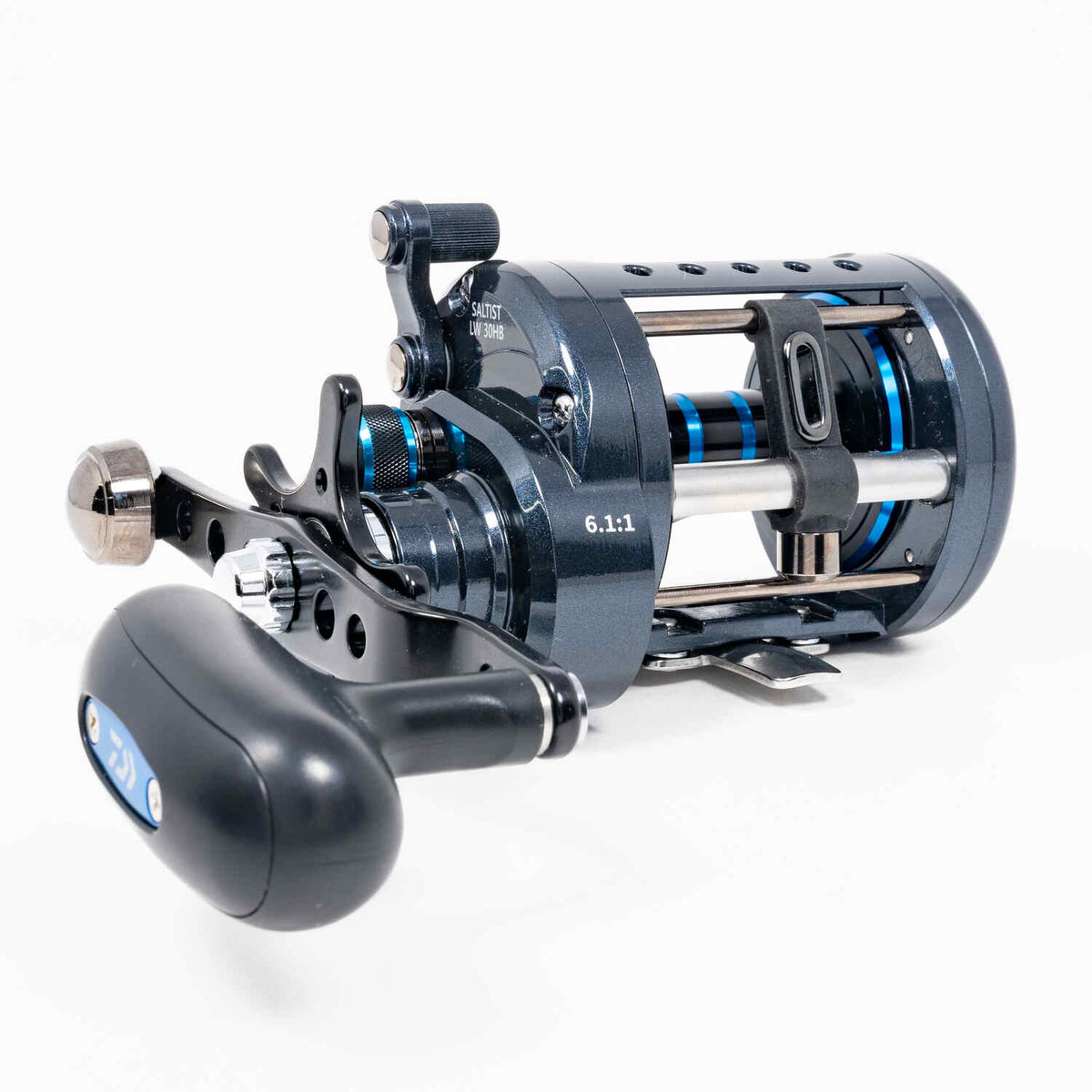 Daiwa Saltist LW 30 Levelwind Reels – J&H Tackle