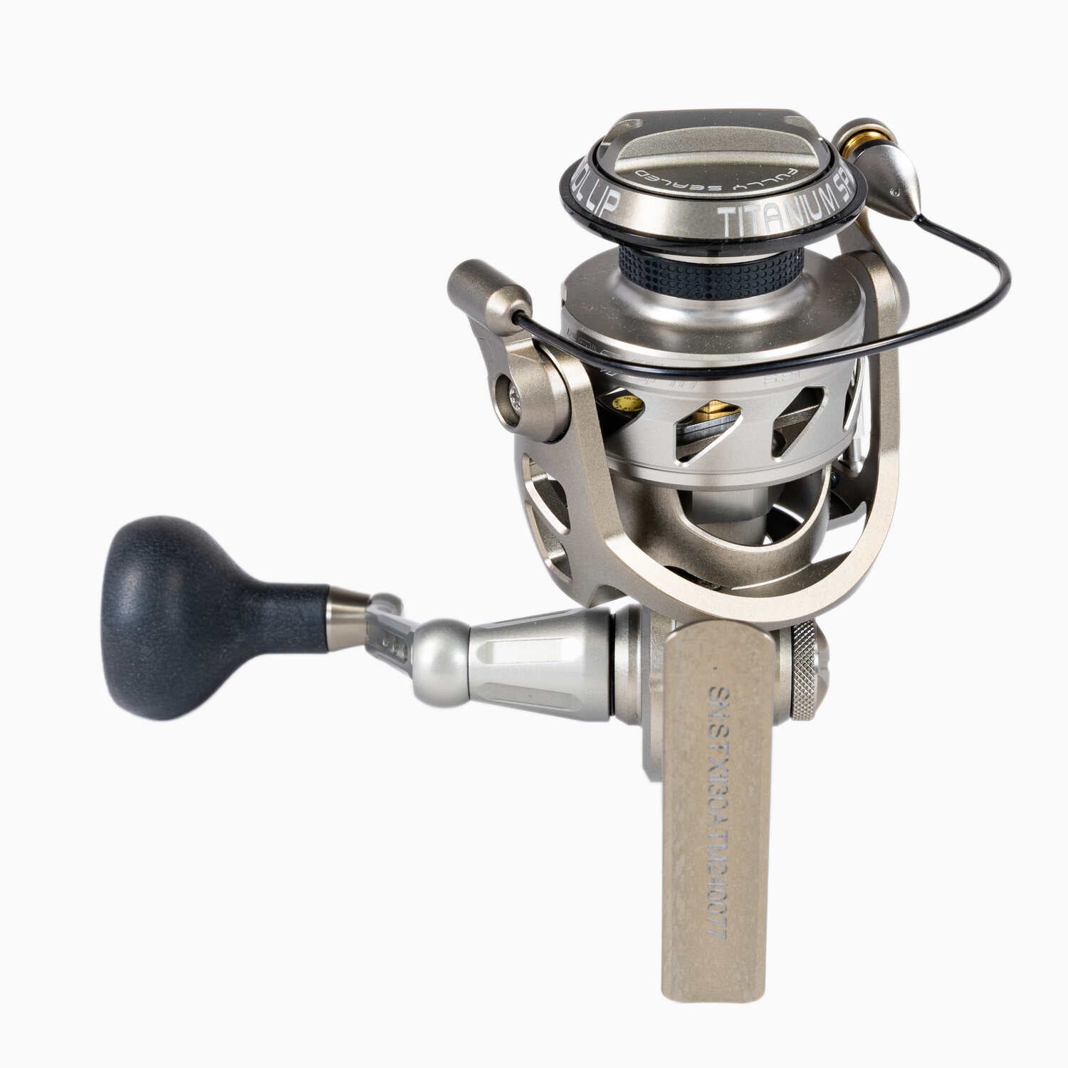 Tsunami SaltX II Spinning Reels ArmourTech 3000 Foot 