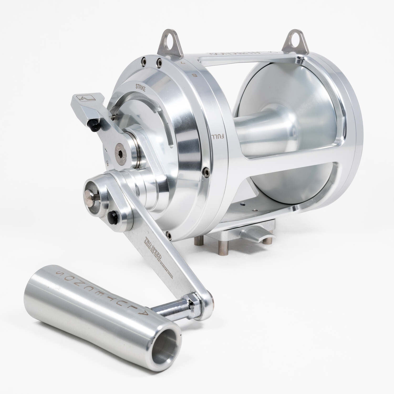 alutecnos fishing reels Albacore 30W 2-Speed Conventional Reel Gold (yds/lb) Bearings Gear Ratio Weight (oz) SALT3500A 1094/30 5 3.3 Alutecnos Albacore Big Game One
